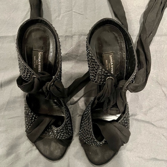 Designer Rhinestone Heels - Picture 8 of 8